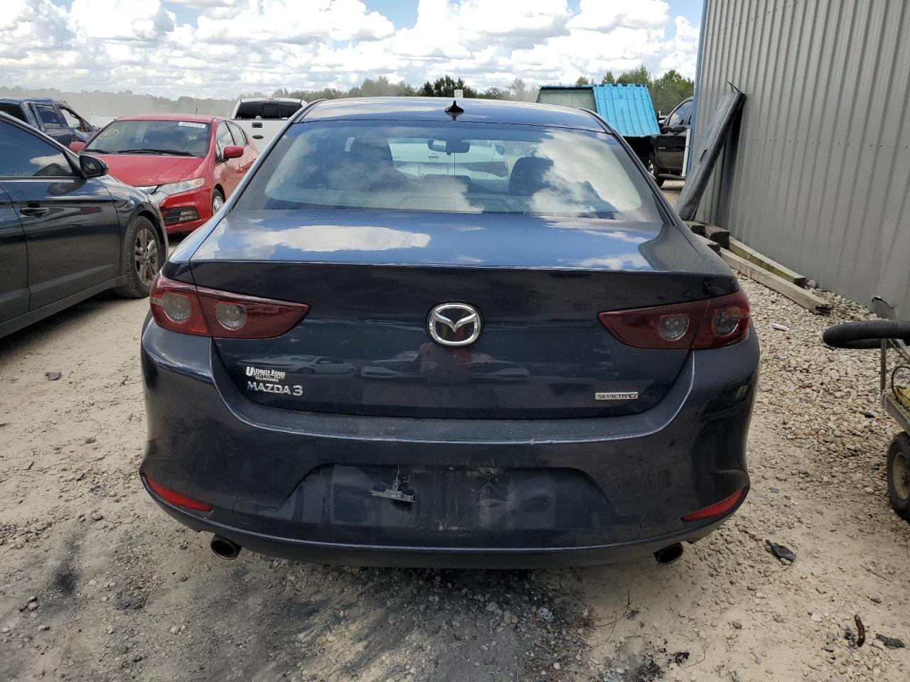 3MZBPADL6KM107985 2019 Mazda 3 Preferred