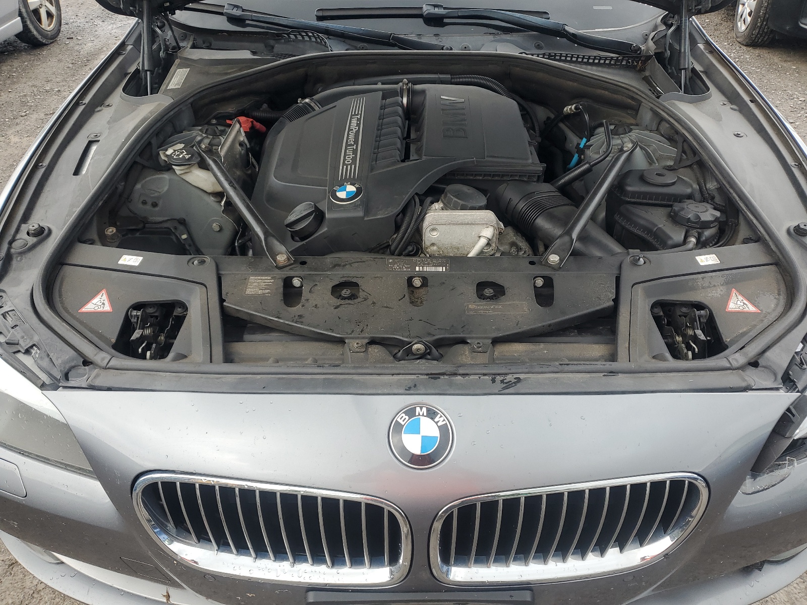 WBAFU7C50BC877021 2011 BMW 535 Xi