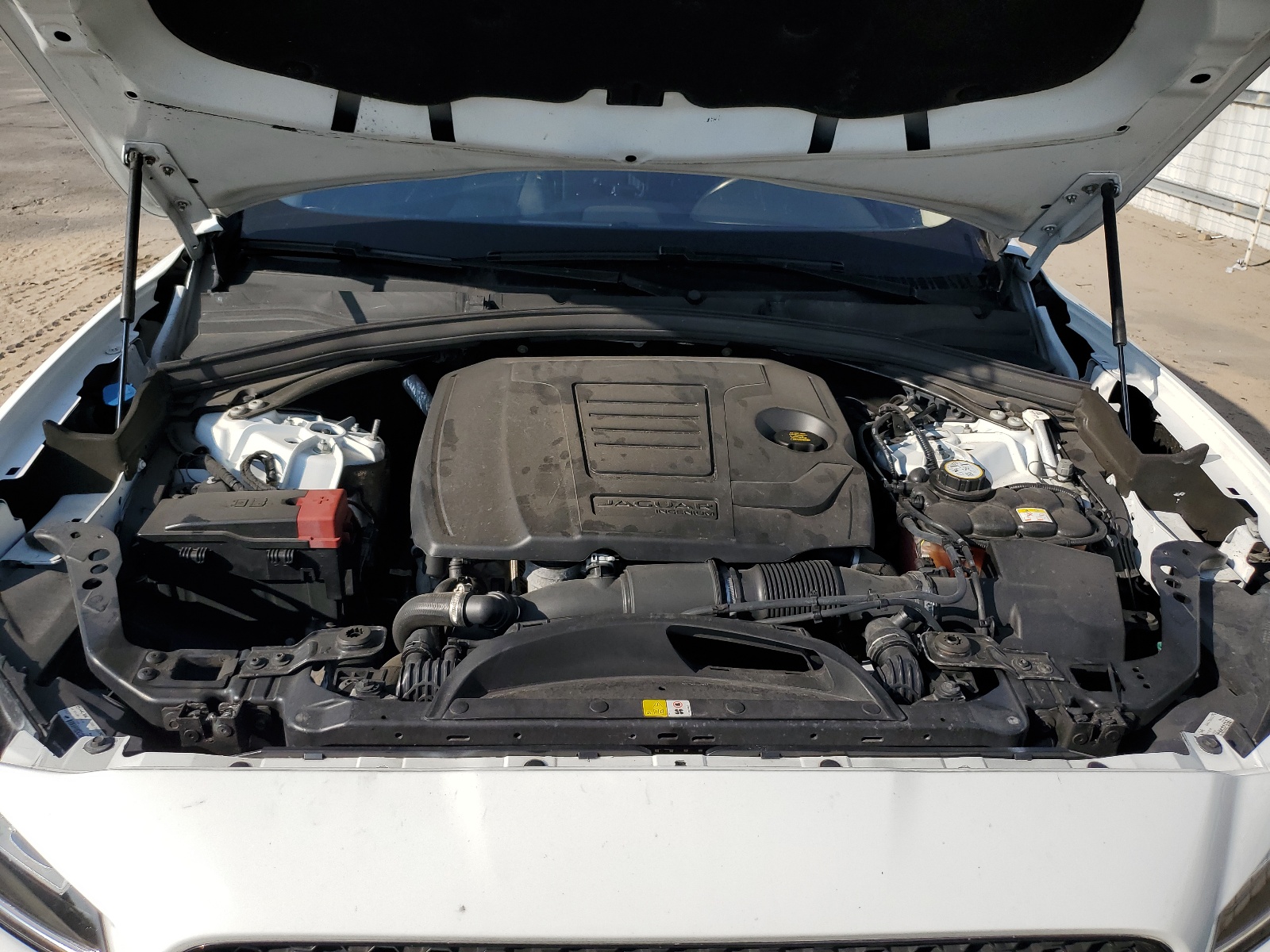 SADCJ2FX8LA641085 2020 Jaguar F-Pace Premium