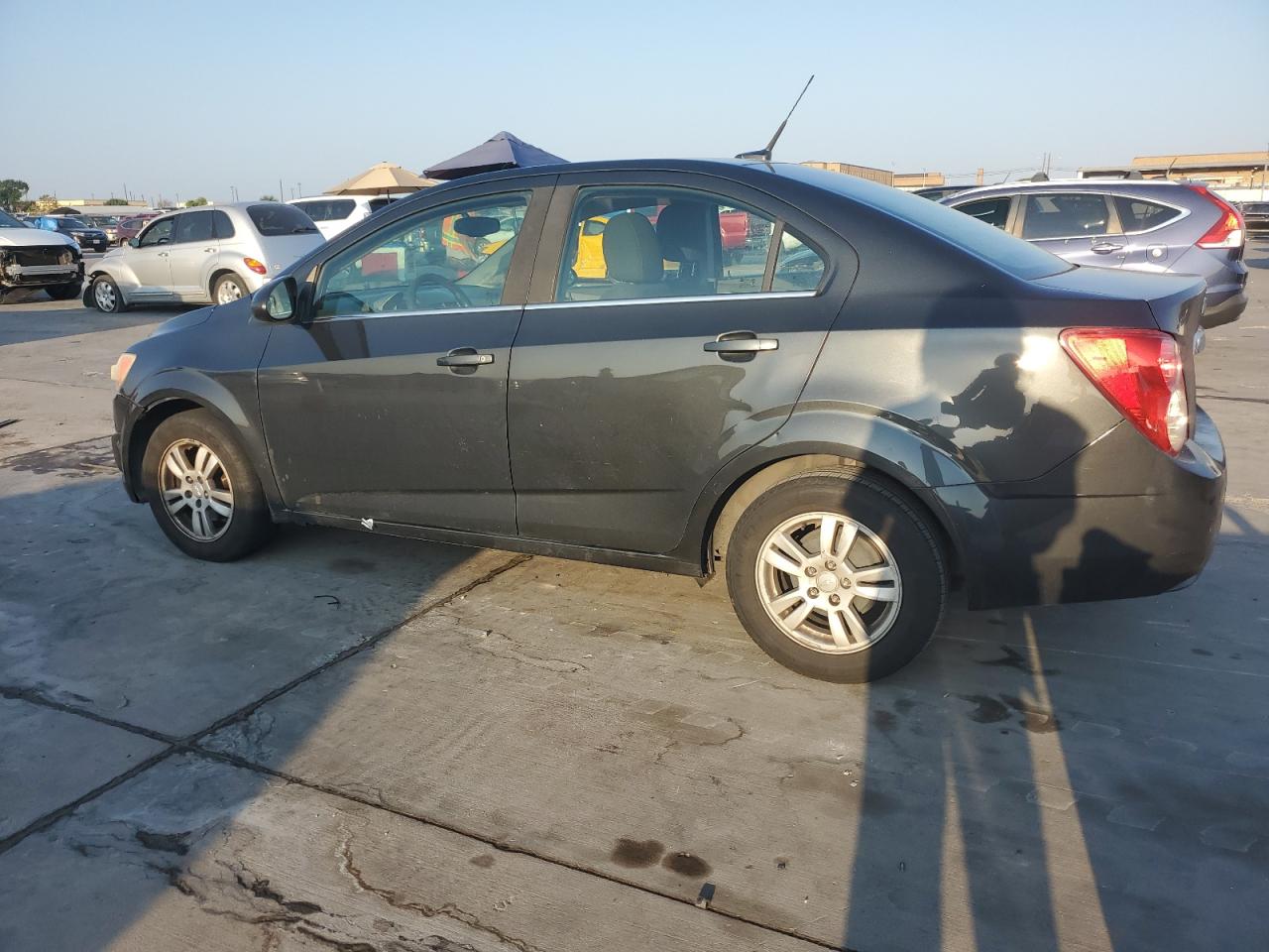 VIN 1G1JC5SB6E4153157 2014 CHEVROLET SONIC no.2