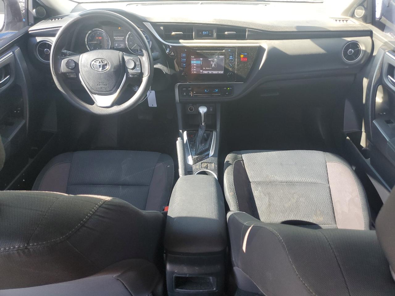 2018 Toyota Corolla L VIN: 2T1BURHE0JC108417 Lot: 67848334