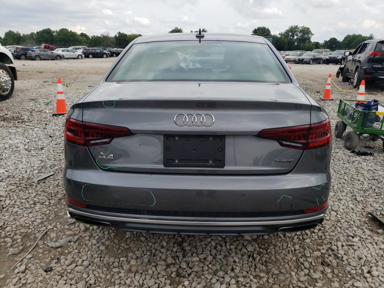2019 Audi A4 Premium Plus VIN: WAUENAF49KA019082 Lot: 65585404