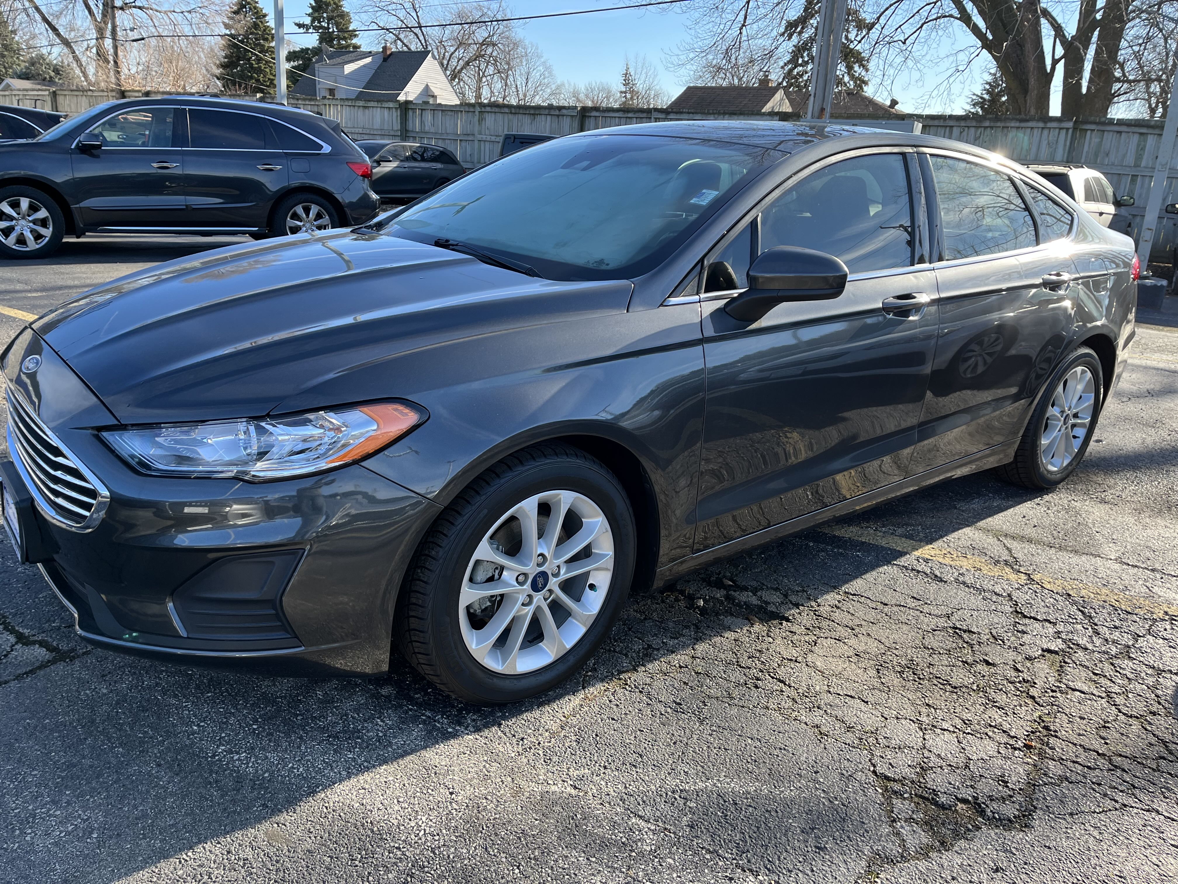 2019 Ford Fusion Se vin: 3FA6P0HD4KR128988