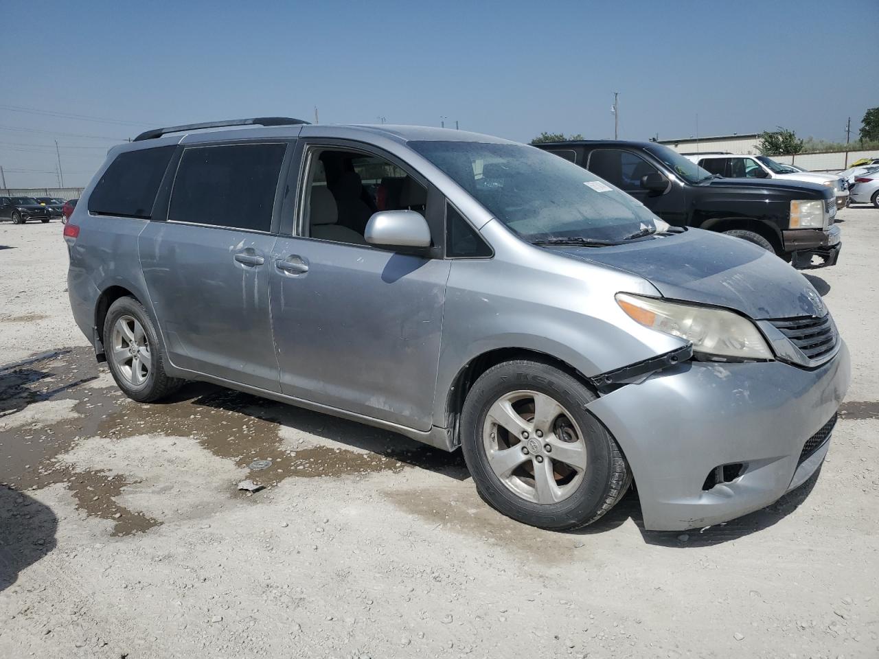 2011 Toyota Sienna Le VIN: 5TDKK3DC7BS001669 Lot: 65615834