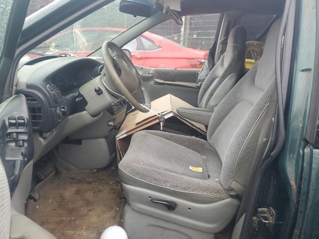 1996 Dodge Grand Caravan Se VIN: 1B4GP44R3TB106393 Lot: 66523084