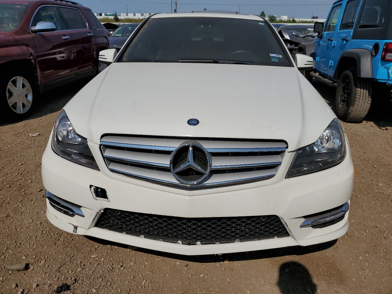 2012 Mercedes-Benz C 250 vin: WDDGF4HB9CA639864