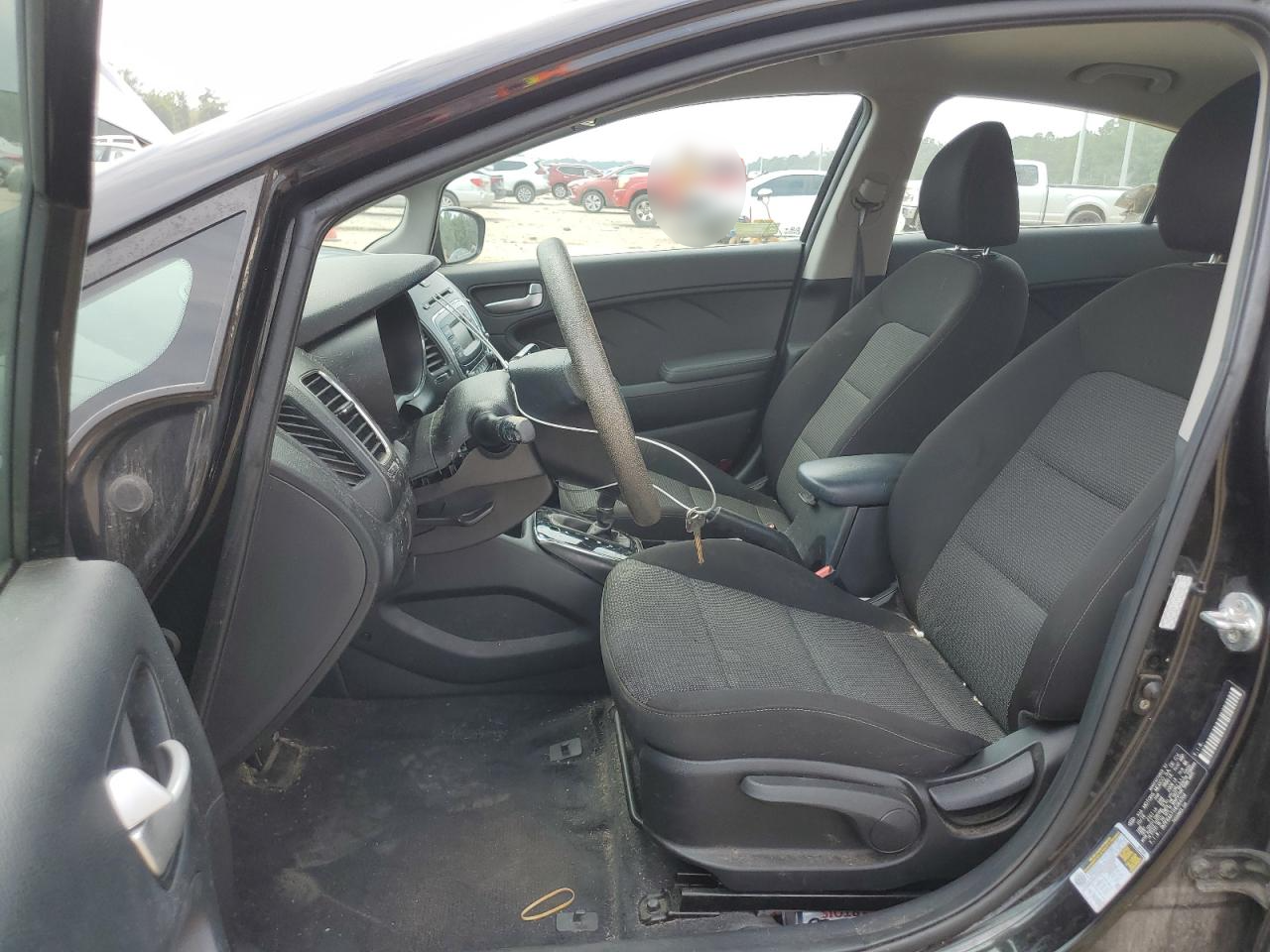 3KPFK4A71HE064204 2017 Kia Forte Lx