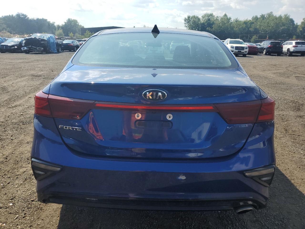 3KPF24AD3KE072138 2019 Kia Forte Fe