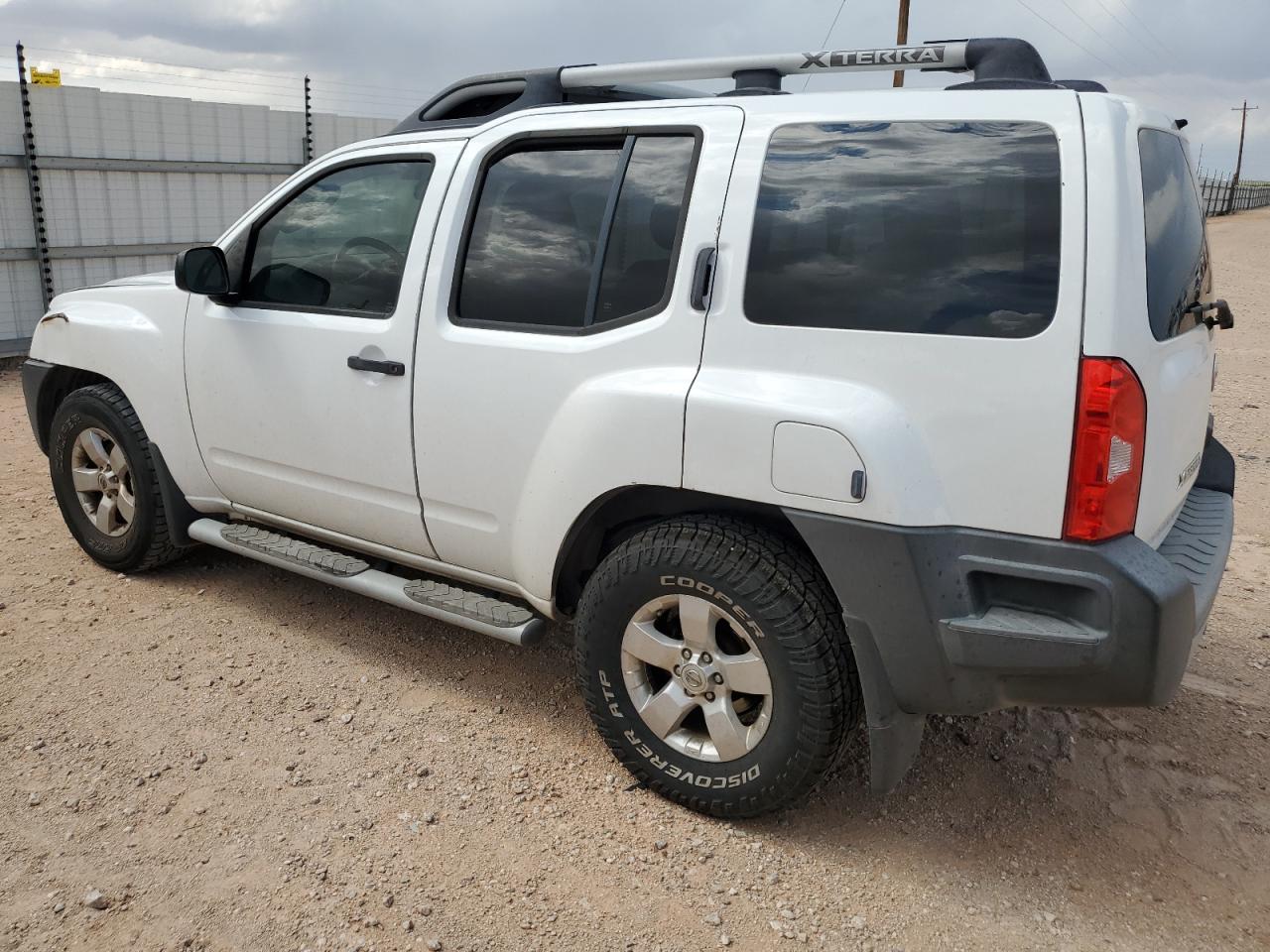 2009 Nissan XTerra - Image 2