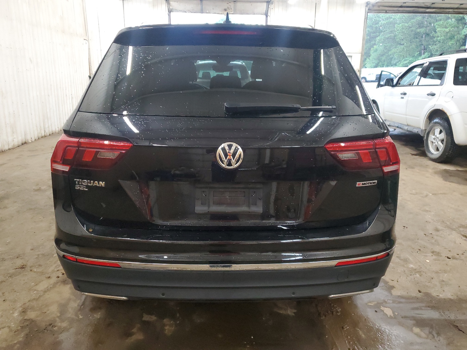 3VV2B7AXXLM175236 2020 Volkswagen Tiguan Se