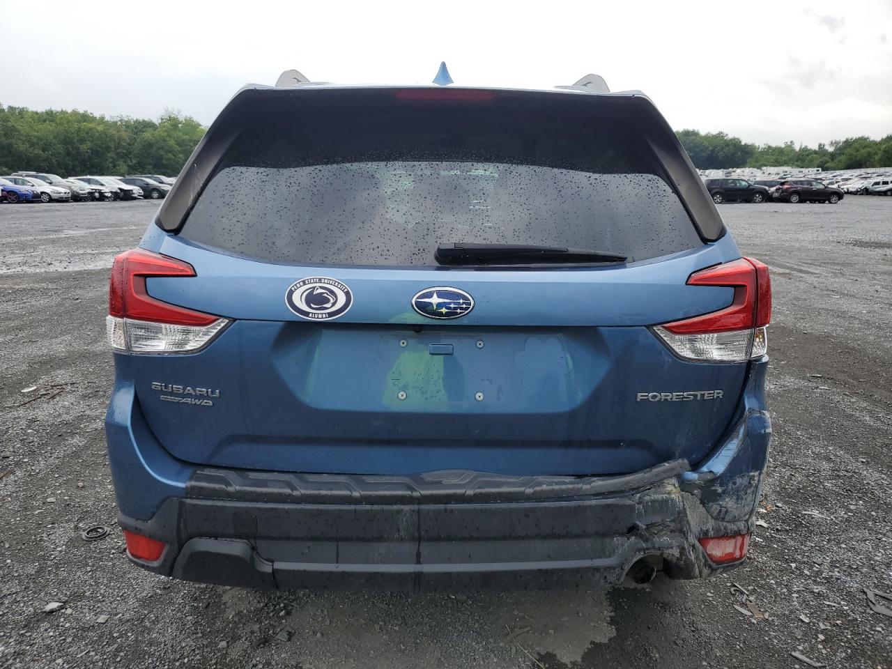 2021 Subaru Forester Premium VIN: JF2SKAFC4MH460958 Lot: 66009094