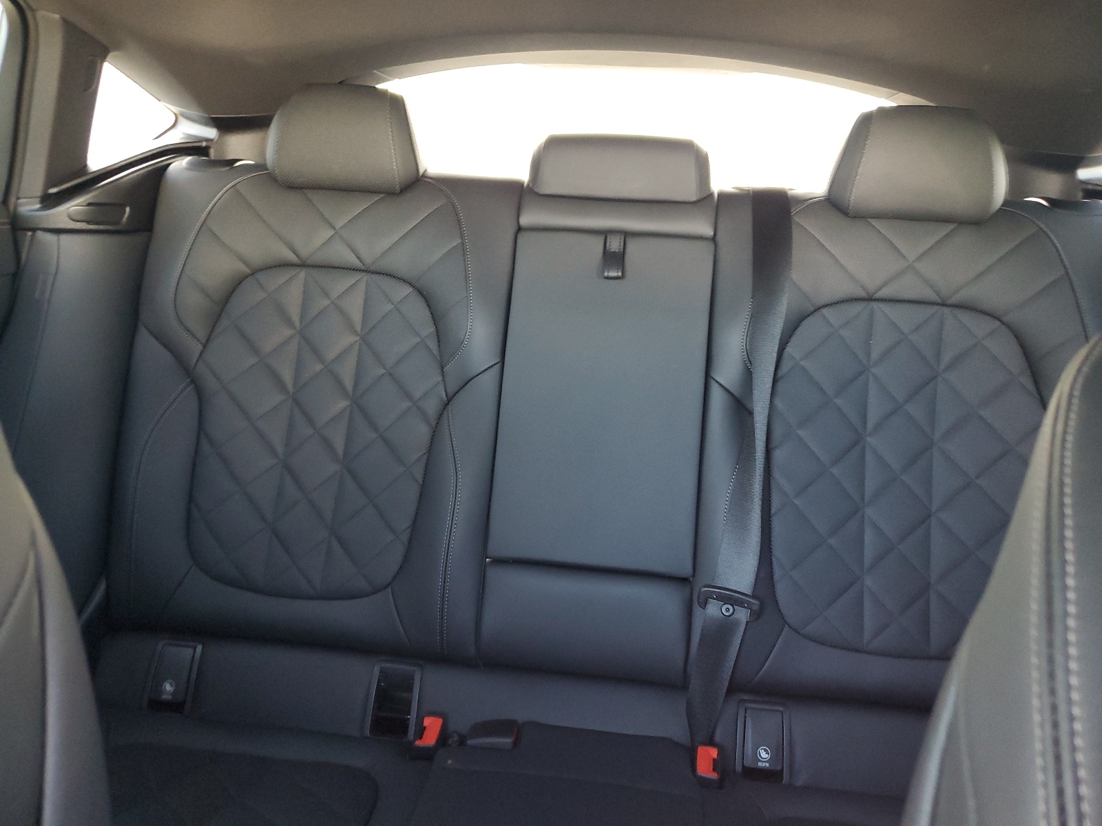 5UX33EX00R9U58619 2024 BMW X6 xDrive40I