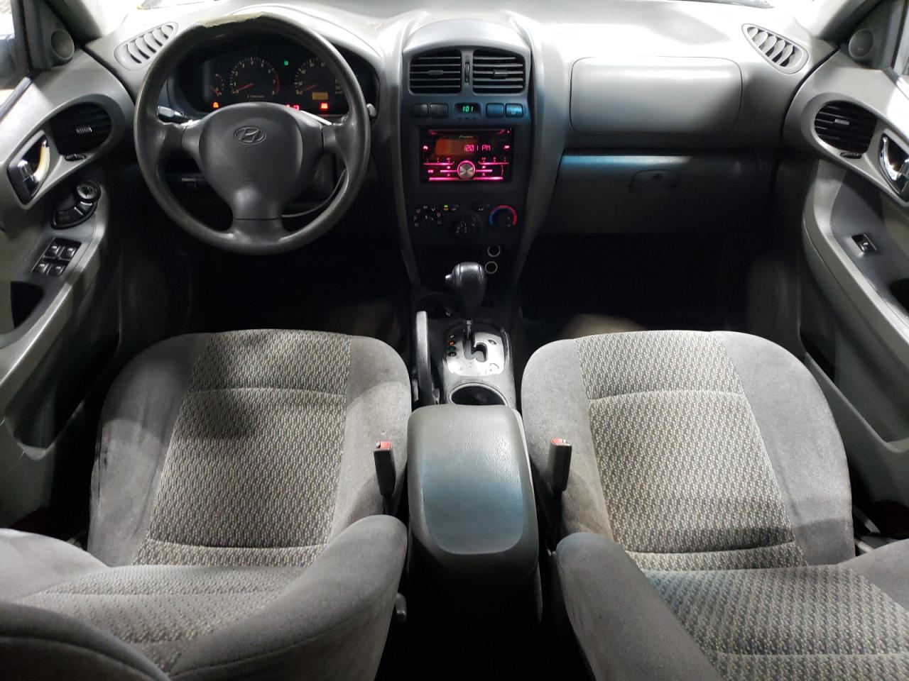 2004 Hyundai Santa Fe Gl VIN: KM8SB12B74U610690 Lot: 66705304