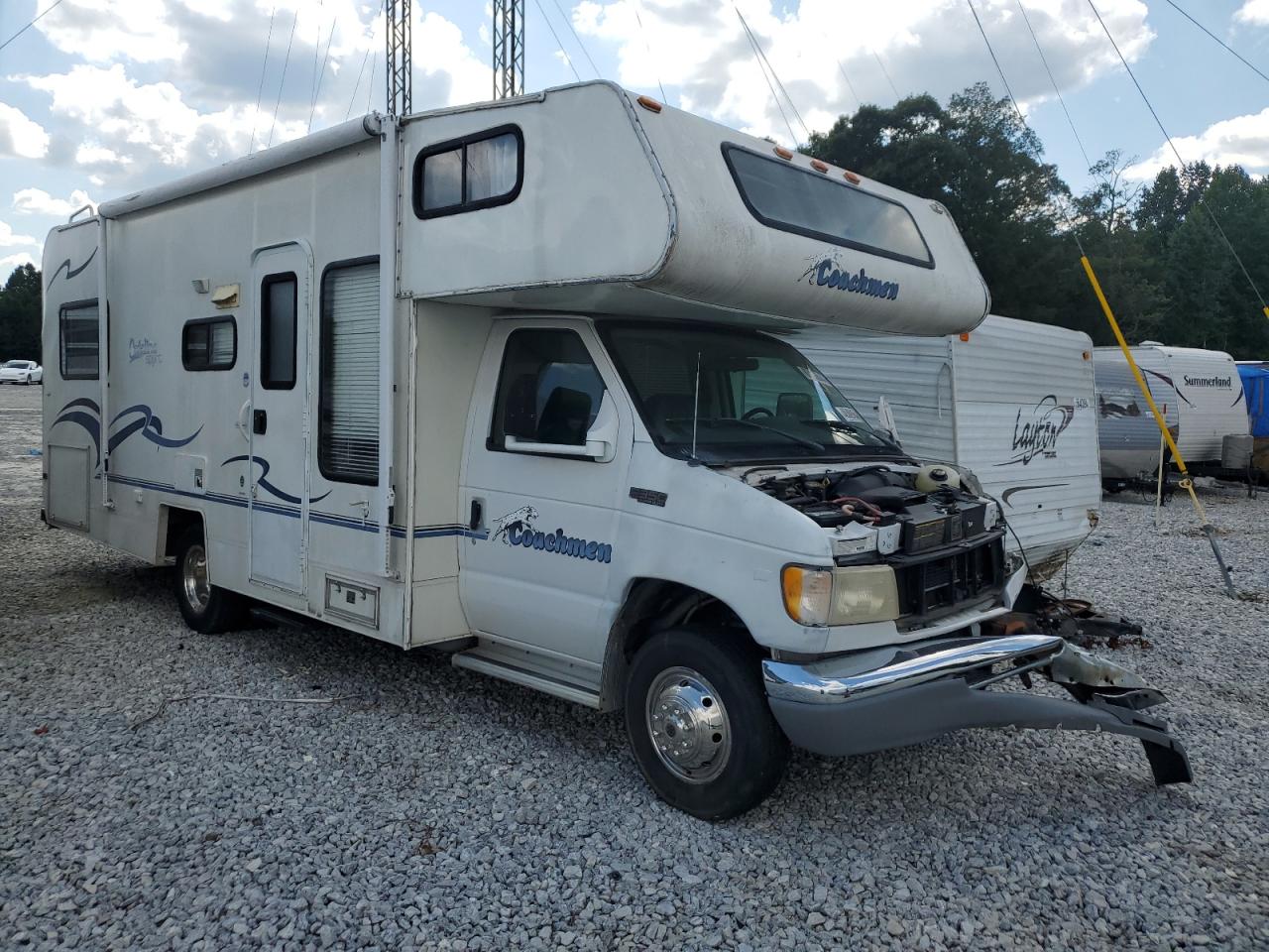 2001 Ford Econoline E350 Super Duty Cutaway Van for Sale in Loganville, GA - Front End