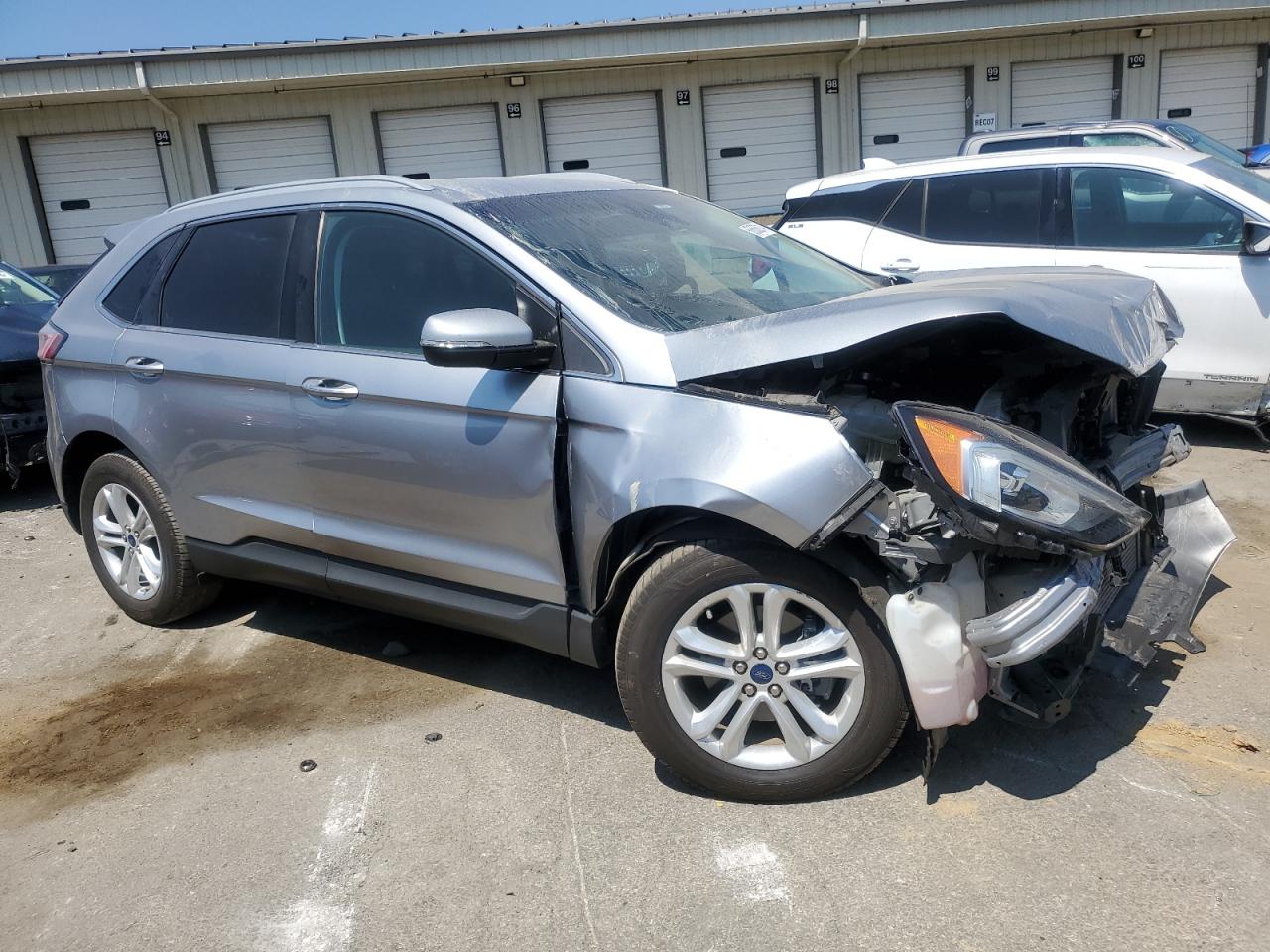 2020 Ford Edge - Image 4