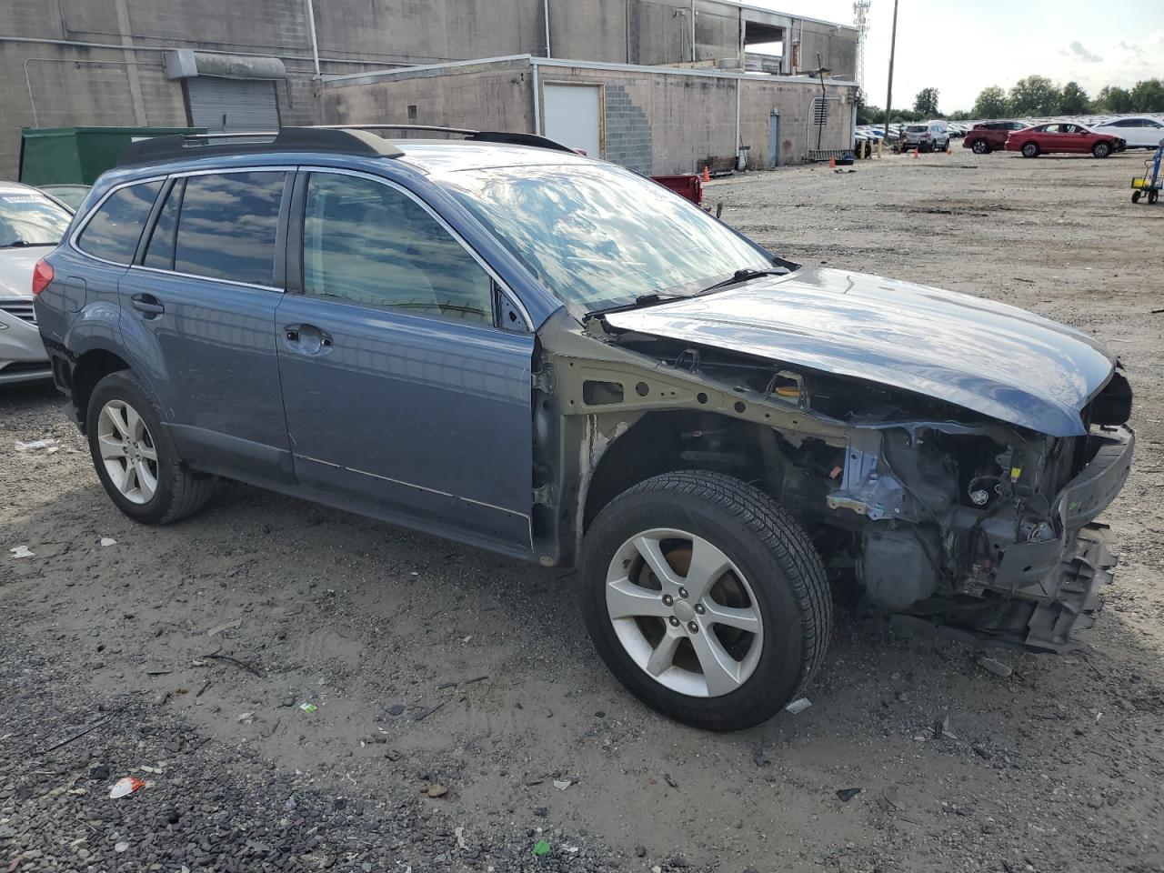 2014 Subaru Outback - Image 4