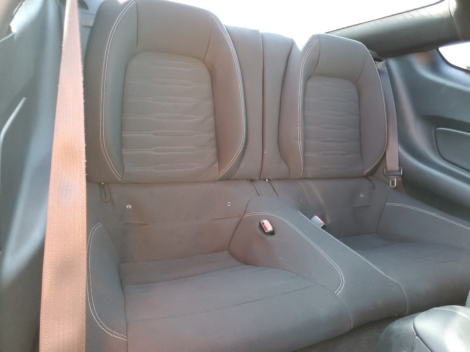 1FA6P8TH4H5332825 2017 Ford Mustang