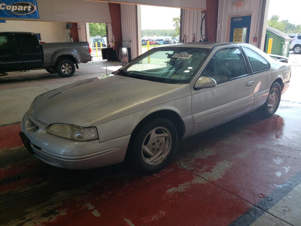1997 Ford Thunderbird Lx VIN: 1FALP62W3VH168551 Lot: 67056344