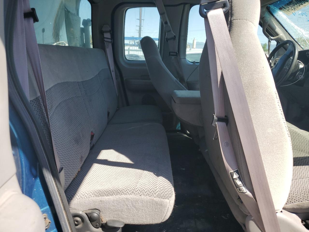 2000 Ford F150 VIN: 1FTRX18W0YKA14918 Lot: 66089234