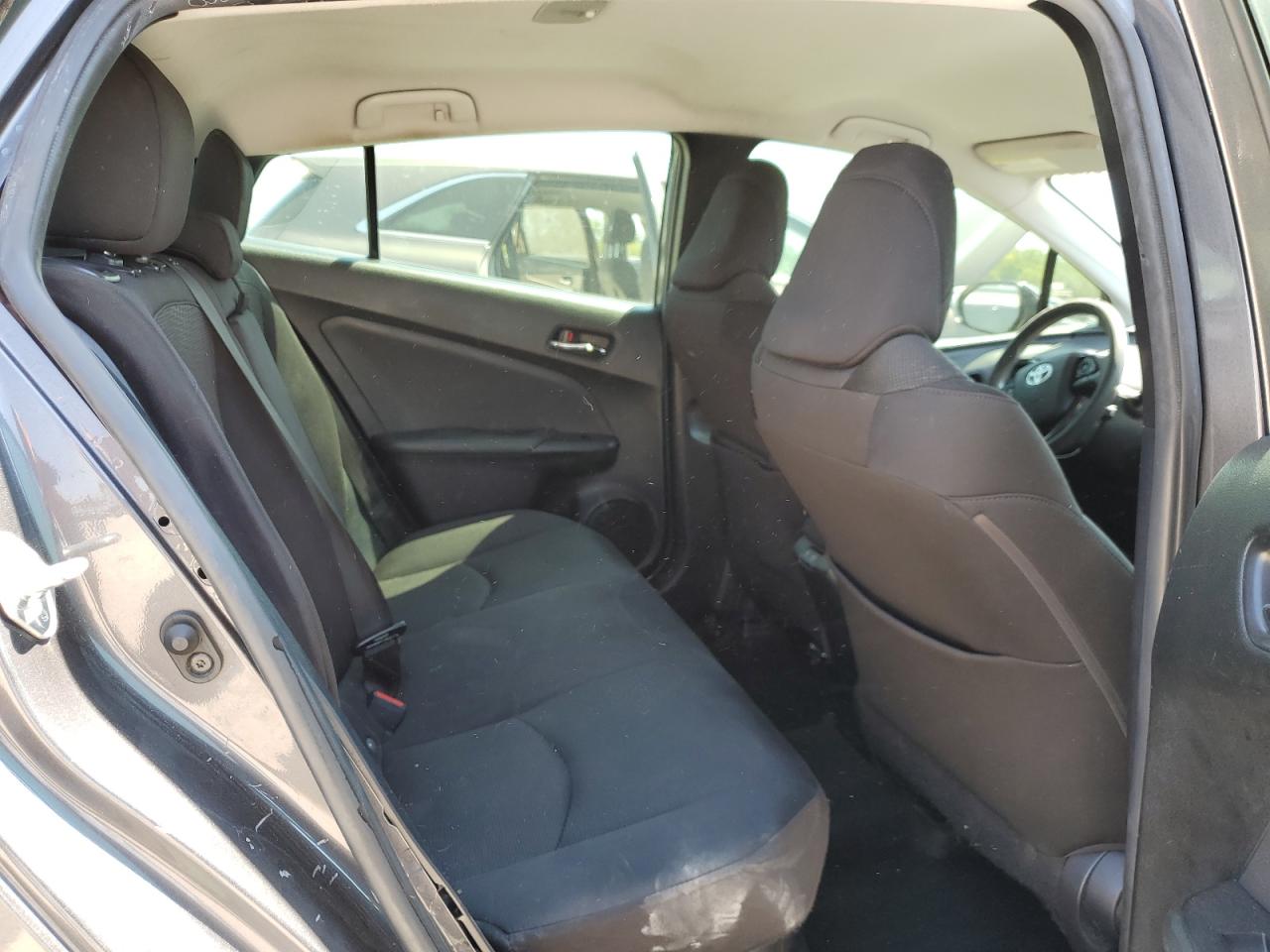 2020 Toyota Prius - Image 10