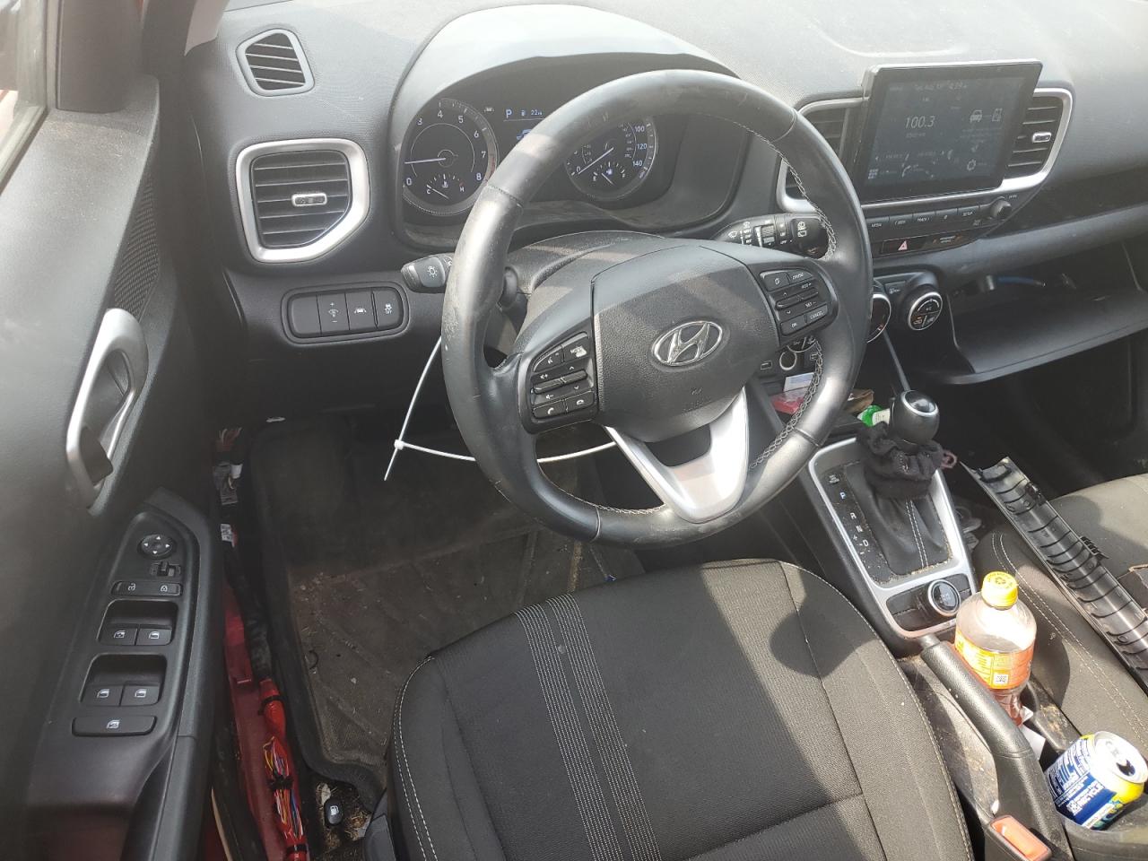 2022 Hyundai Venue Sel VIN: KMHRC8A33NU166739 Lot: 67387564