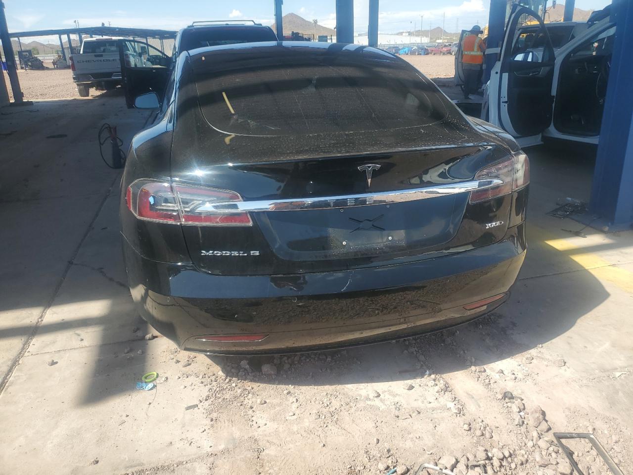 5YJSA1E24KF305706 2019 Tesla Model S