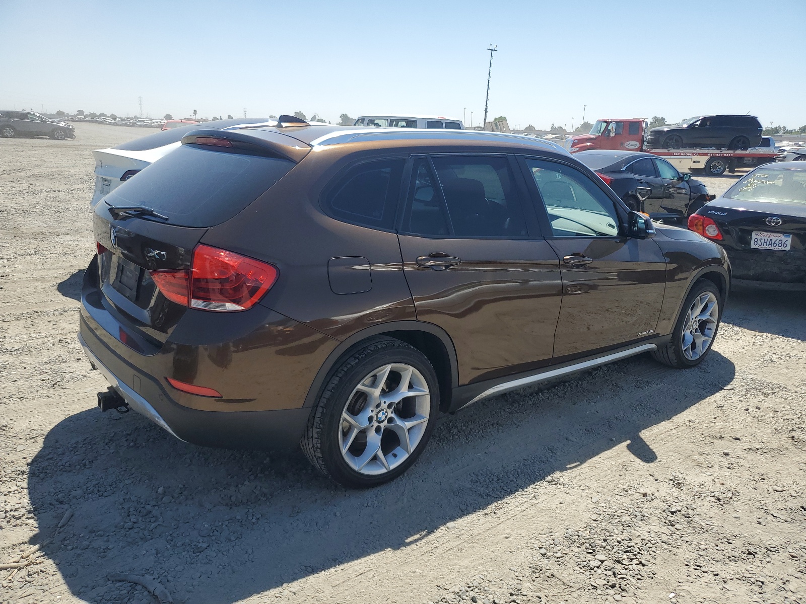 2014 BMW X1 xDrive28I vin: WBAVL1C50EVY15042