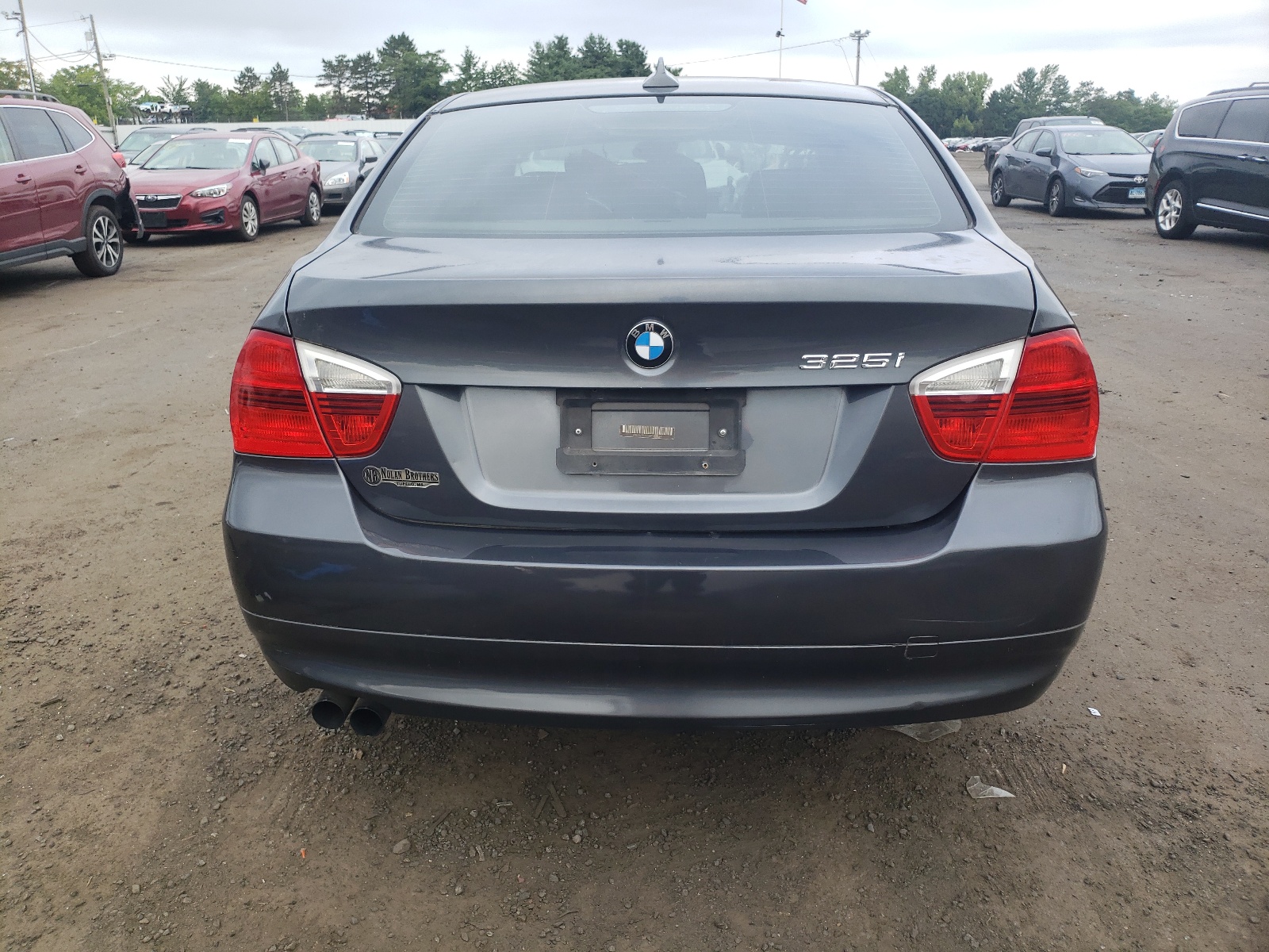 WBAVB13556PT23034 2006 BMW 325 I