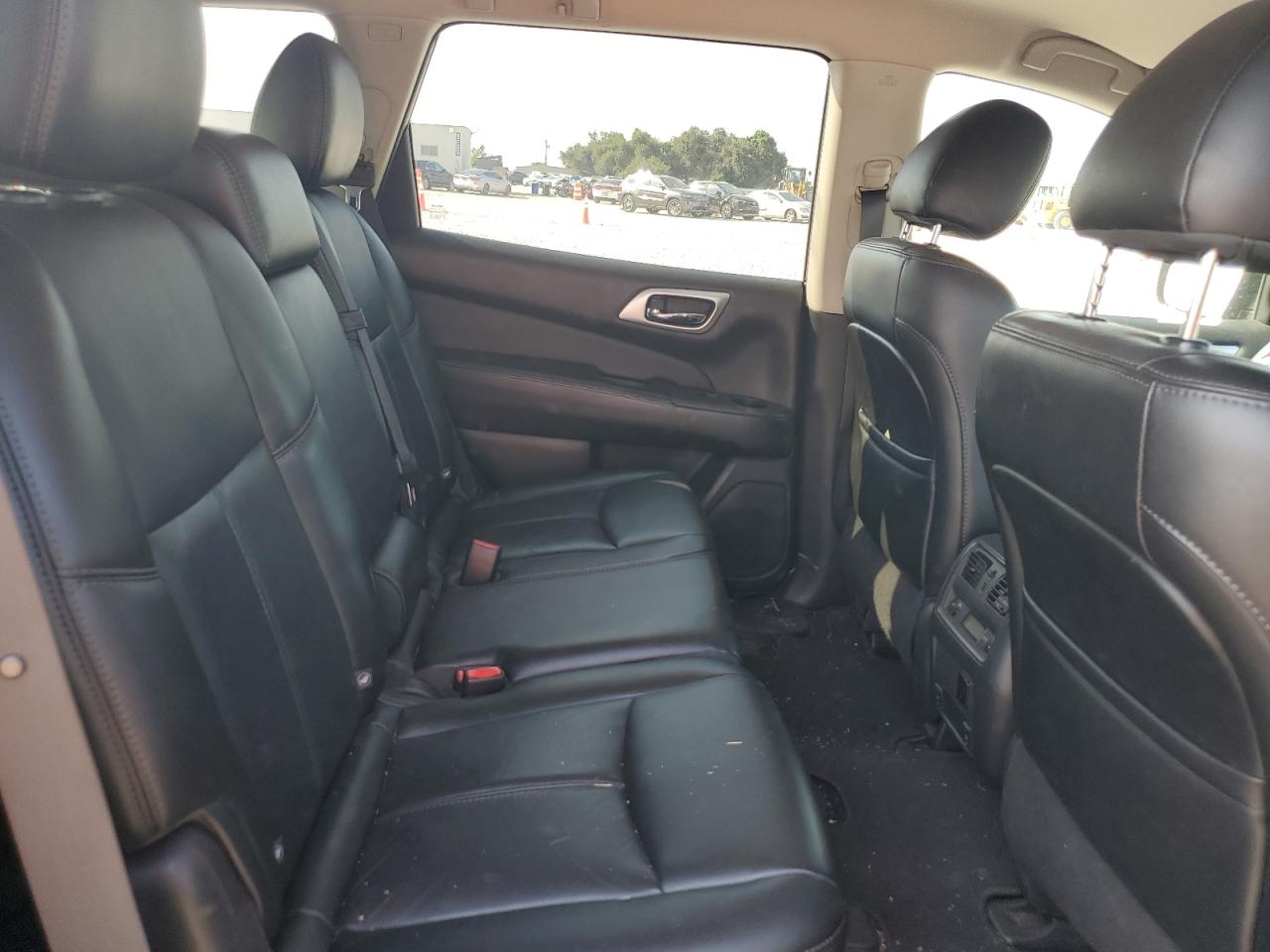 2015 Nissan Pathfinder S VIN: 5N1AR2MN7FC688772 Lot: 66406904