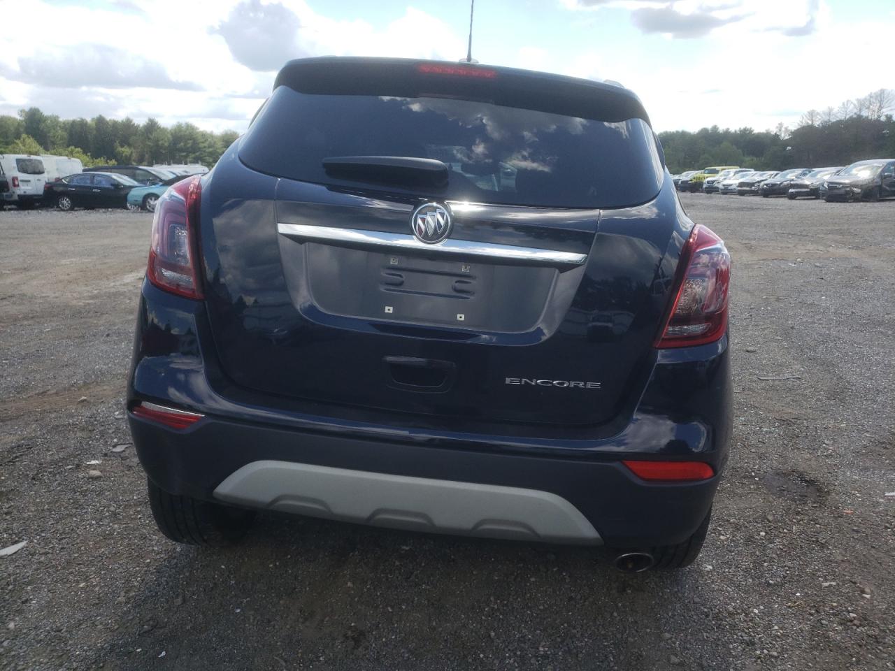 KL4CJASM6NB568582 2022 Buick Encore Preferred