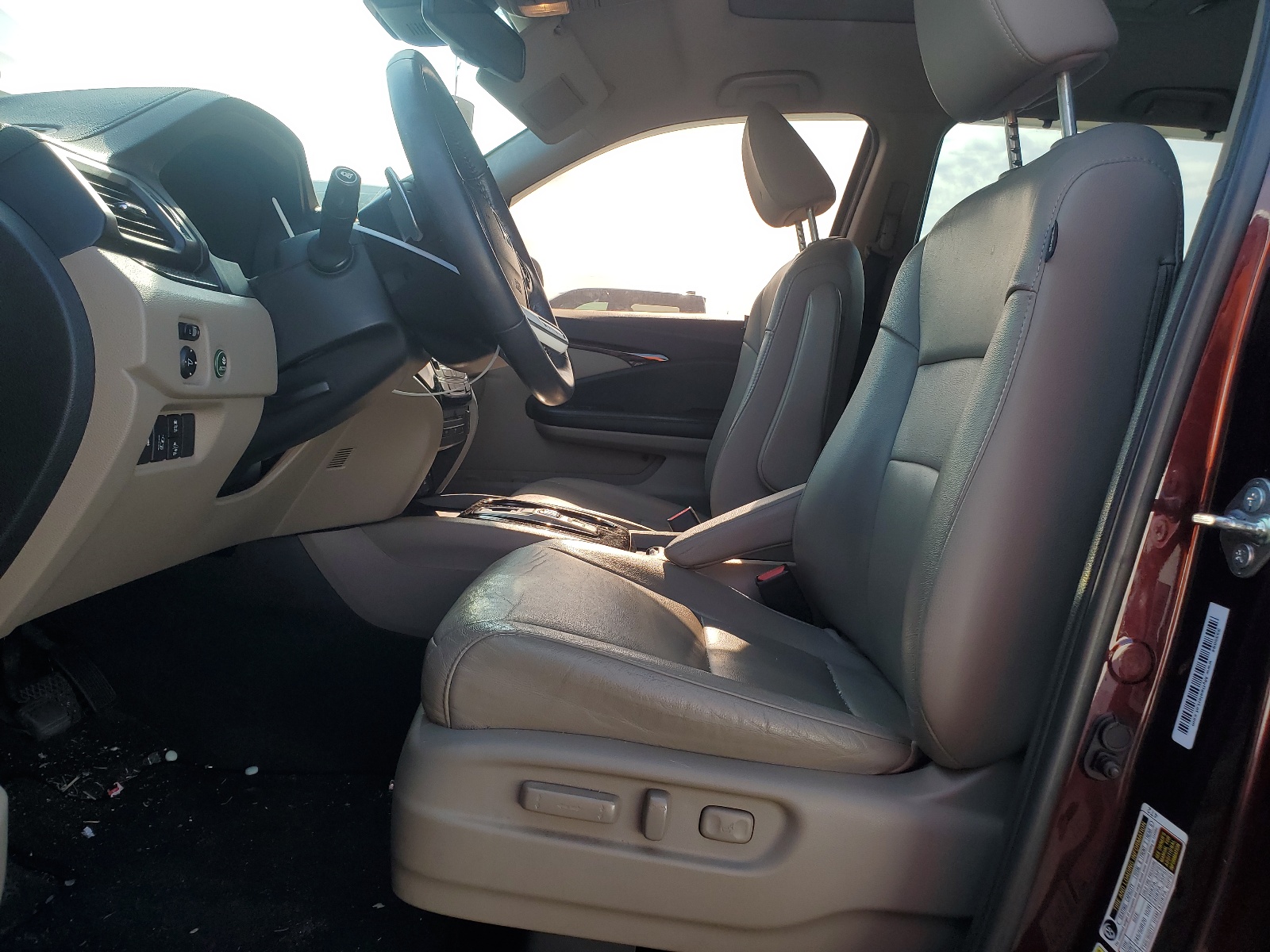 5FNYF6H93GB126582 2016 Honda Pilot Touring