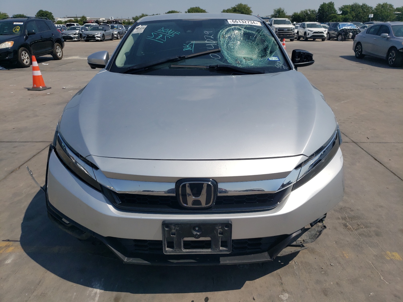 2018 Honda Clarity vin: JHMZC5F11JC014029