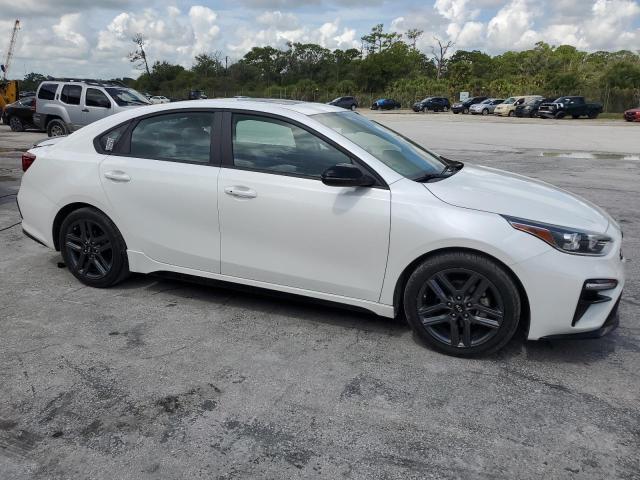 3KPF34AD8ME278037 Kia Forte GT L 4