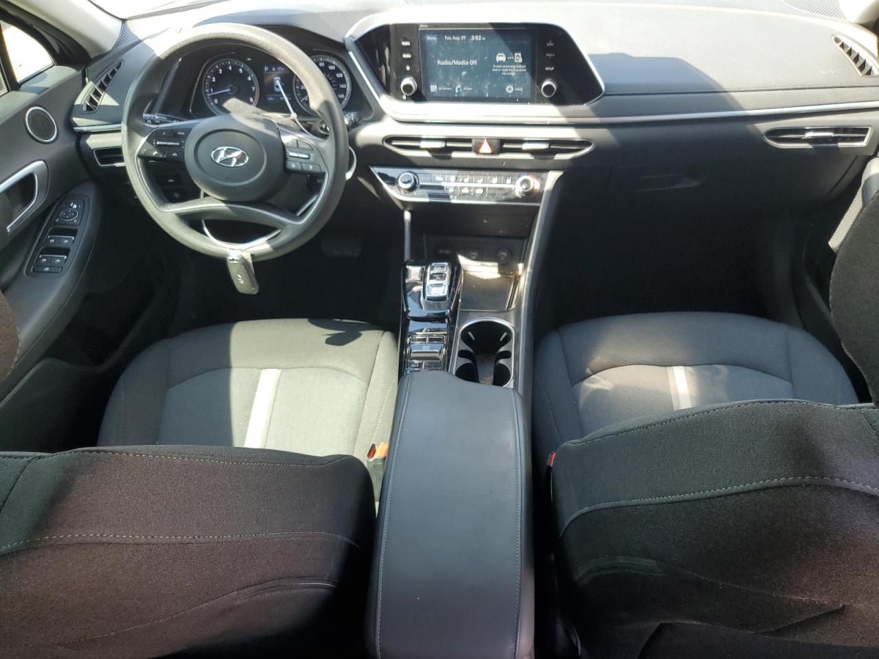 5NPEG4JA9MH110666 2021 Hyundai Sonata Se