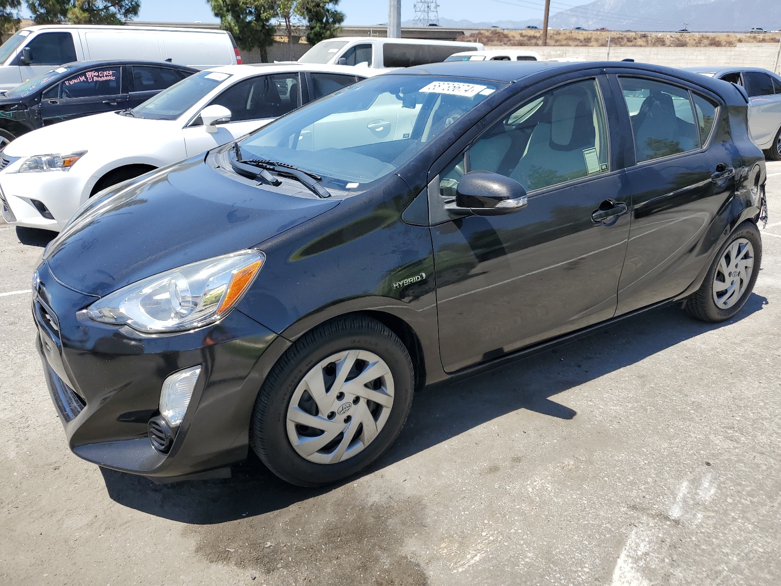 JTDKDTB3XF1575845 2015 Toyota Prius C