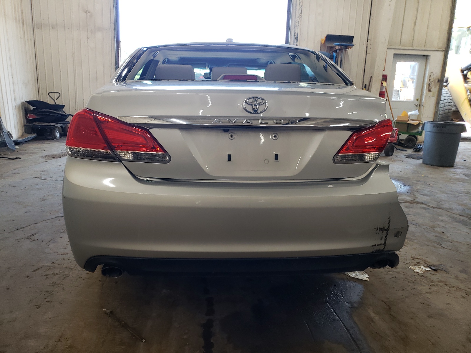 4T1BK3DB8CU457423 2012 Toyota Avalon Base