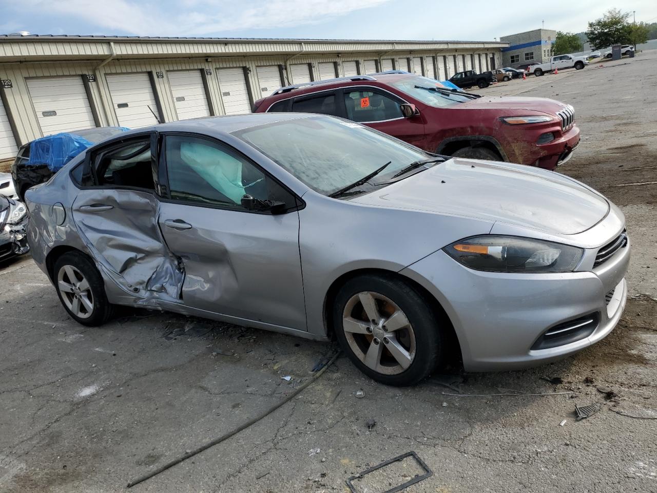 2016 Dodge Dart - Image 4
