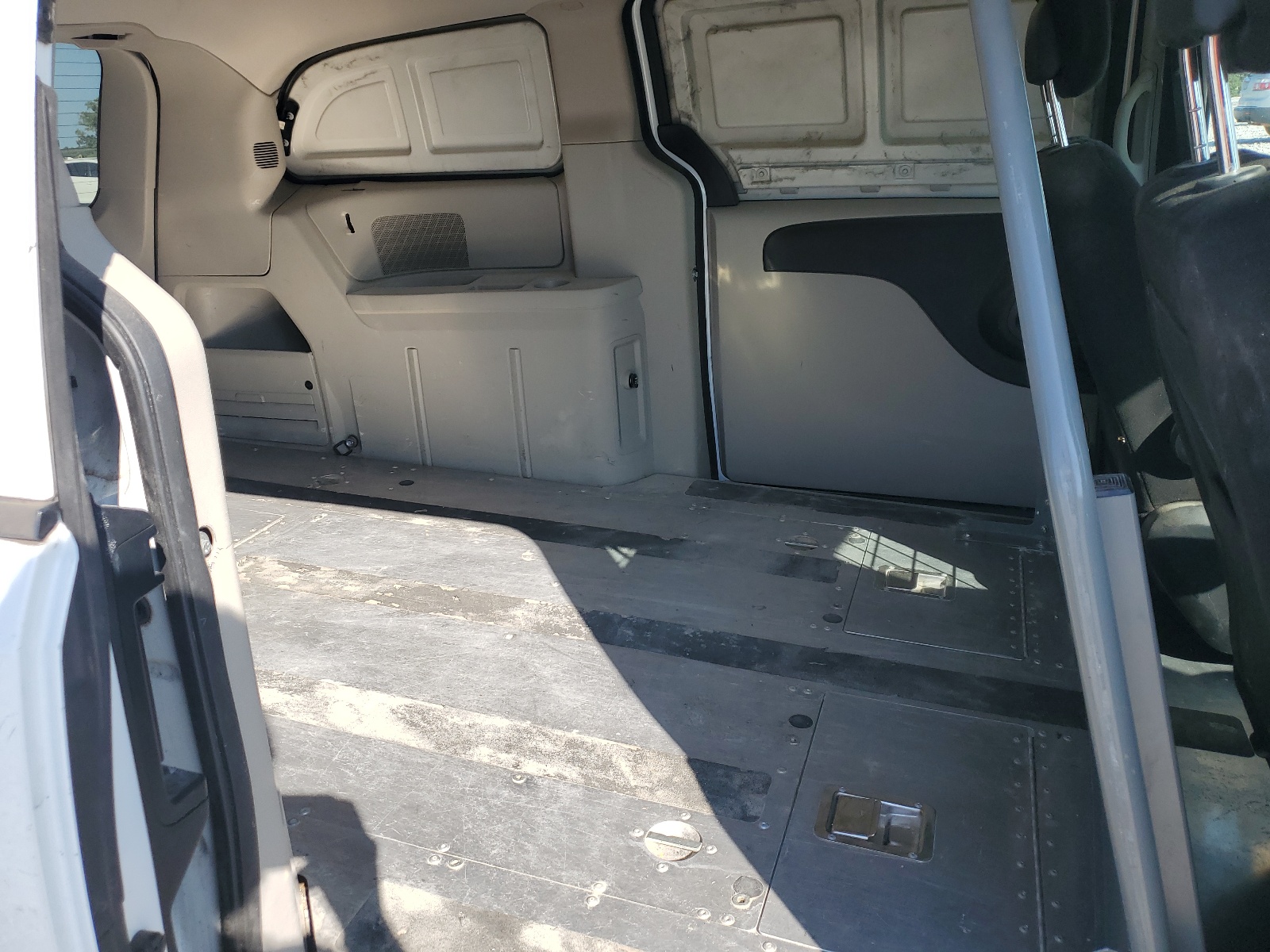 2C4JRGAG0ER167843 2014 Ram Tradesman