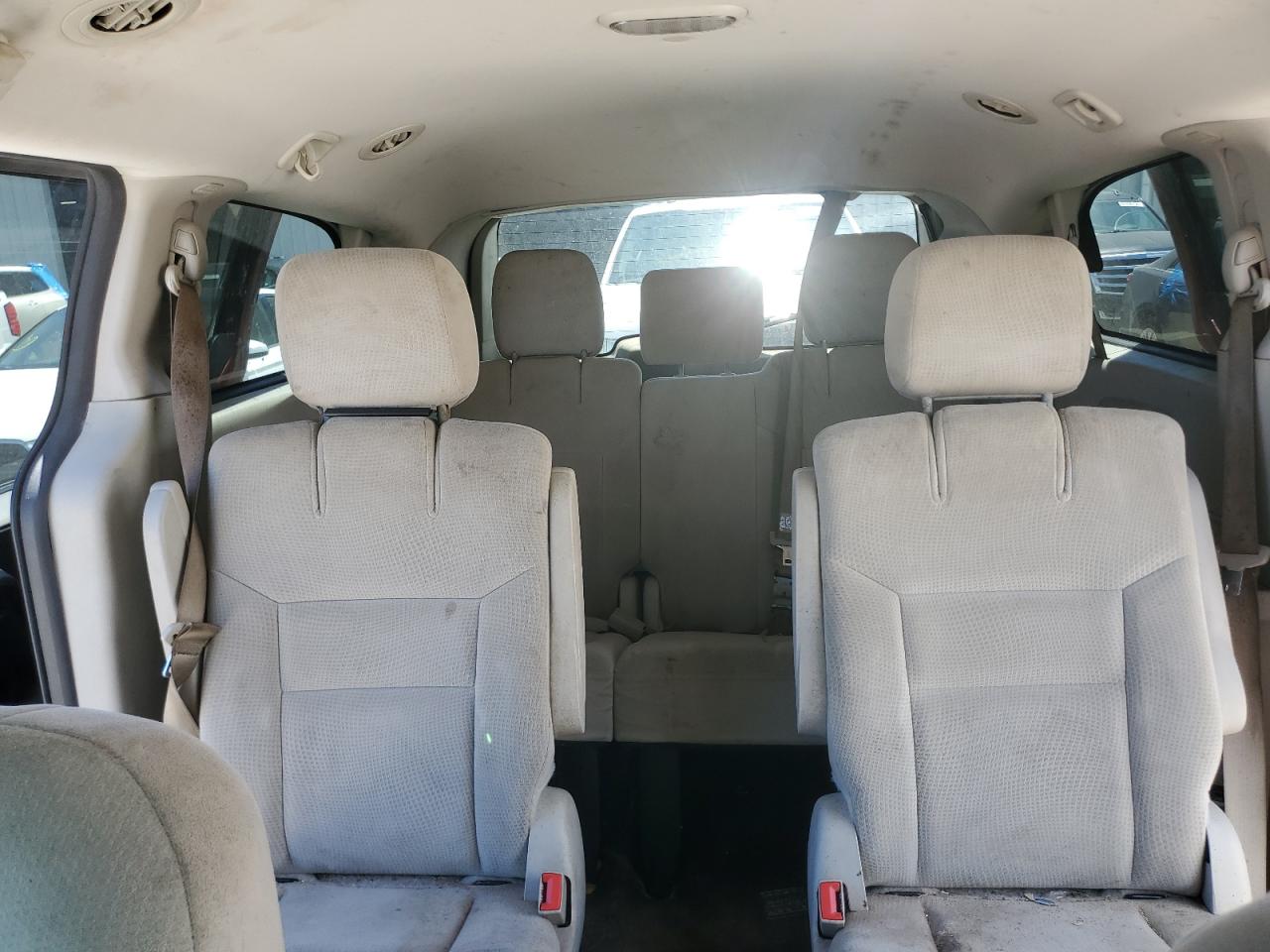 2015 Dodge Grand Caravan Sxt VIN: 2C4RDGCG3FR635922 Lot: 69413404