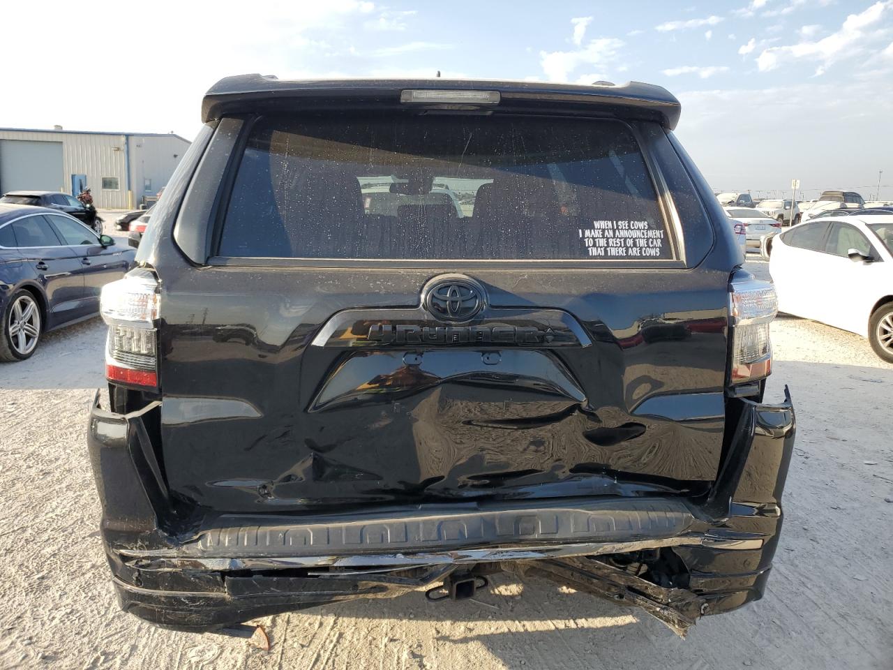 2020 Toyota 4Runner Sr5/Sr5 Premium VIN: JTEBU5JR5L5764646 Lot: 68515154