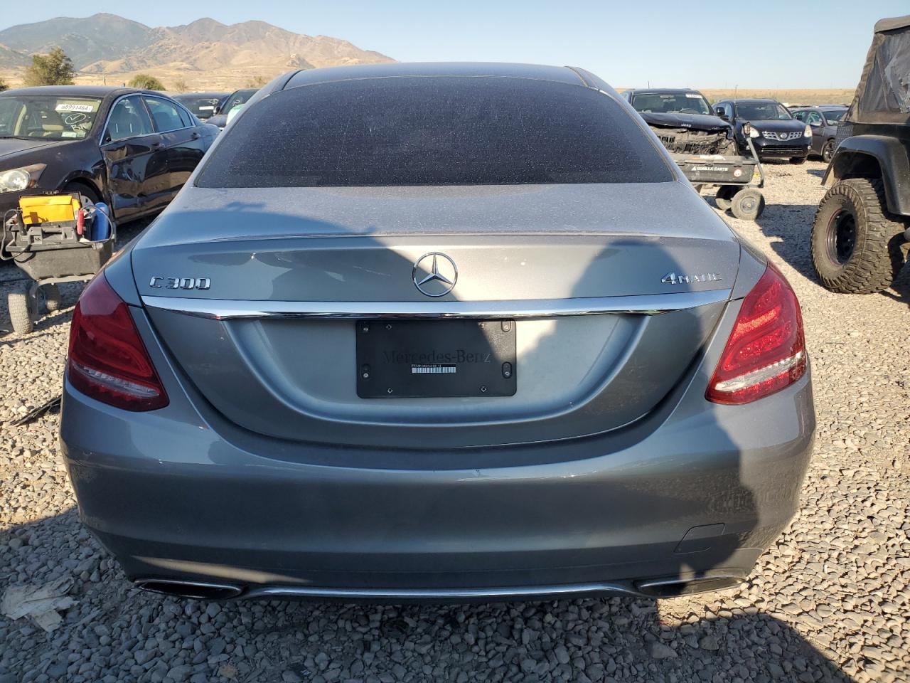 2015 Mercedes-Benz C 300 4Matic VIN: 55SWF4KB6FU038713 Lot: 68704024