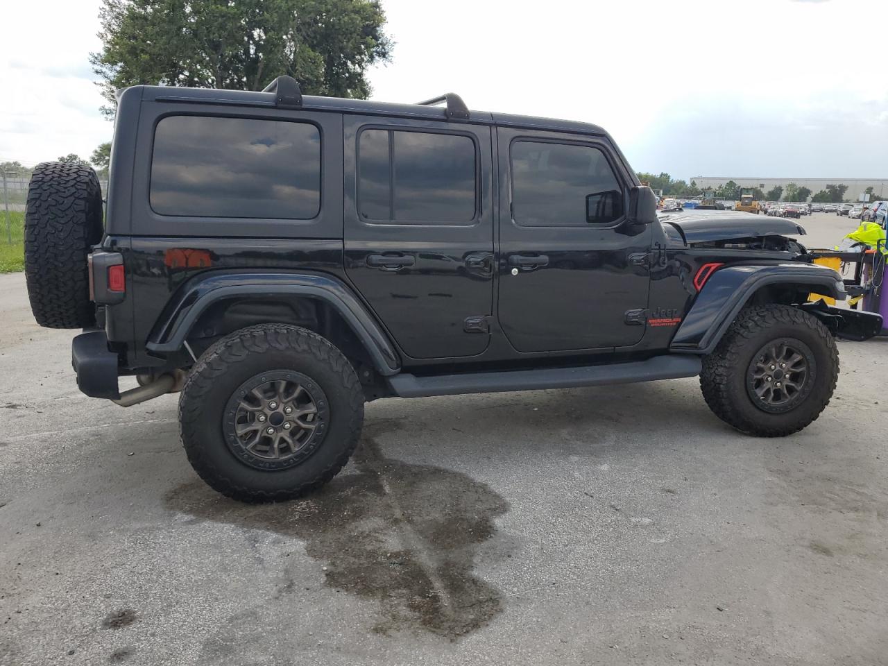 1C4HJXDN3LW164570 Jeep Wrangler U 3