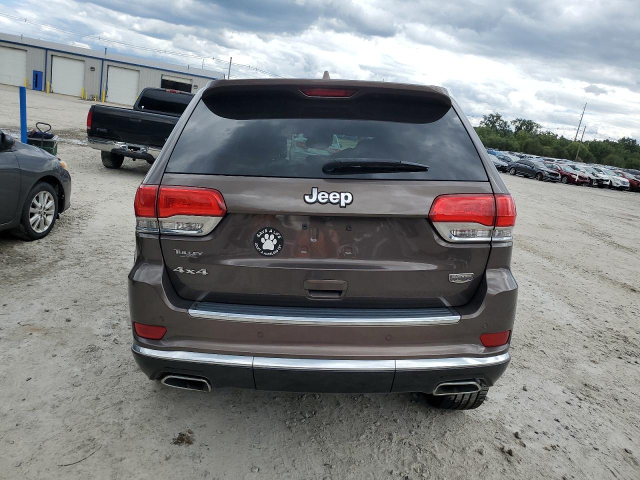 2018 Jeep Grand Cherokee Summit VIN: 1C4RJFJG0JC108198 Lot: 67231244