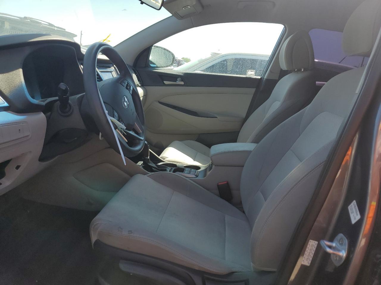 2018 Hyundai Tucson Se VIN: KM8J23A40JU811322 Lot: 65184424