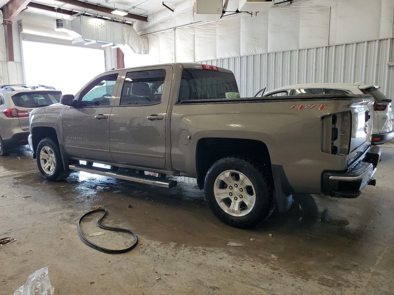 3GCUKRECXHG213421 2017 Chevrolet Silverado K1500 Lt 3GCUKRECXHG213421 2017 Chevrolet Silverado K1500 Lt