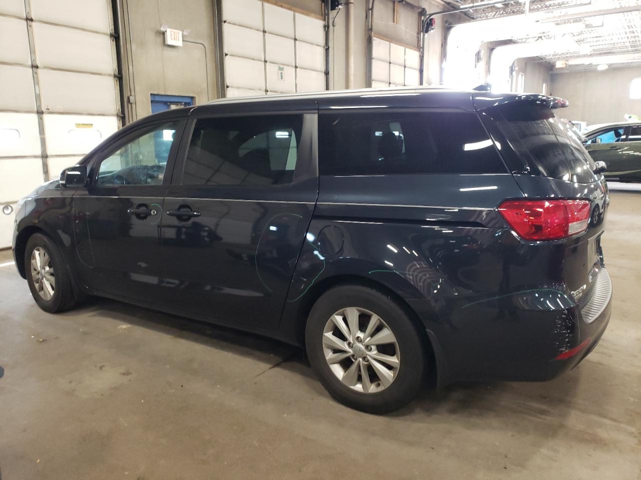 KNDMB5C1XG6182830 2016 Kia Sedona Lx