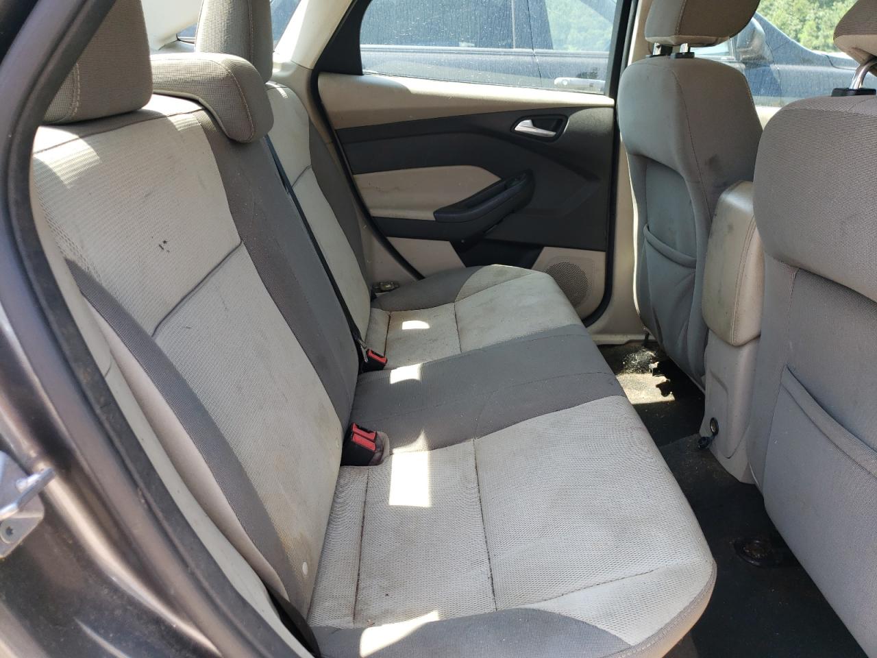 2014 Ford Focus Se VIN: 1FADP3F24EL250697 Lot: 66849254