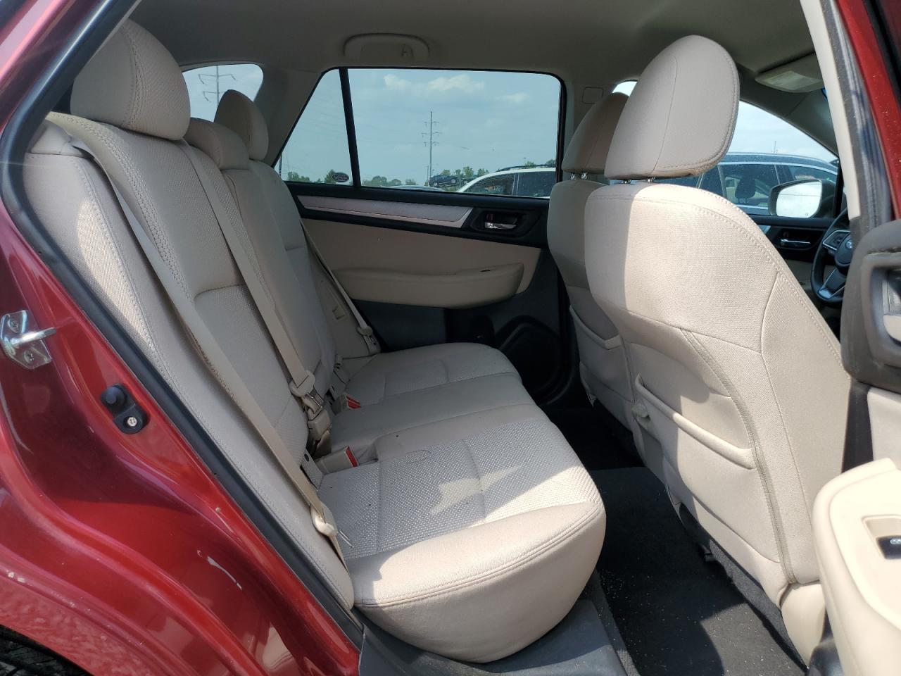 2018 Subaru Outback 2.5I Premium VIN: 4S4BSACCXJ3396500 Lot: 66087254