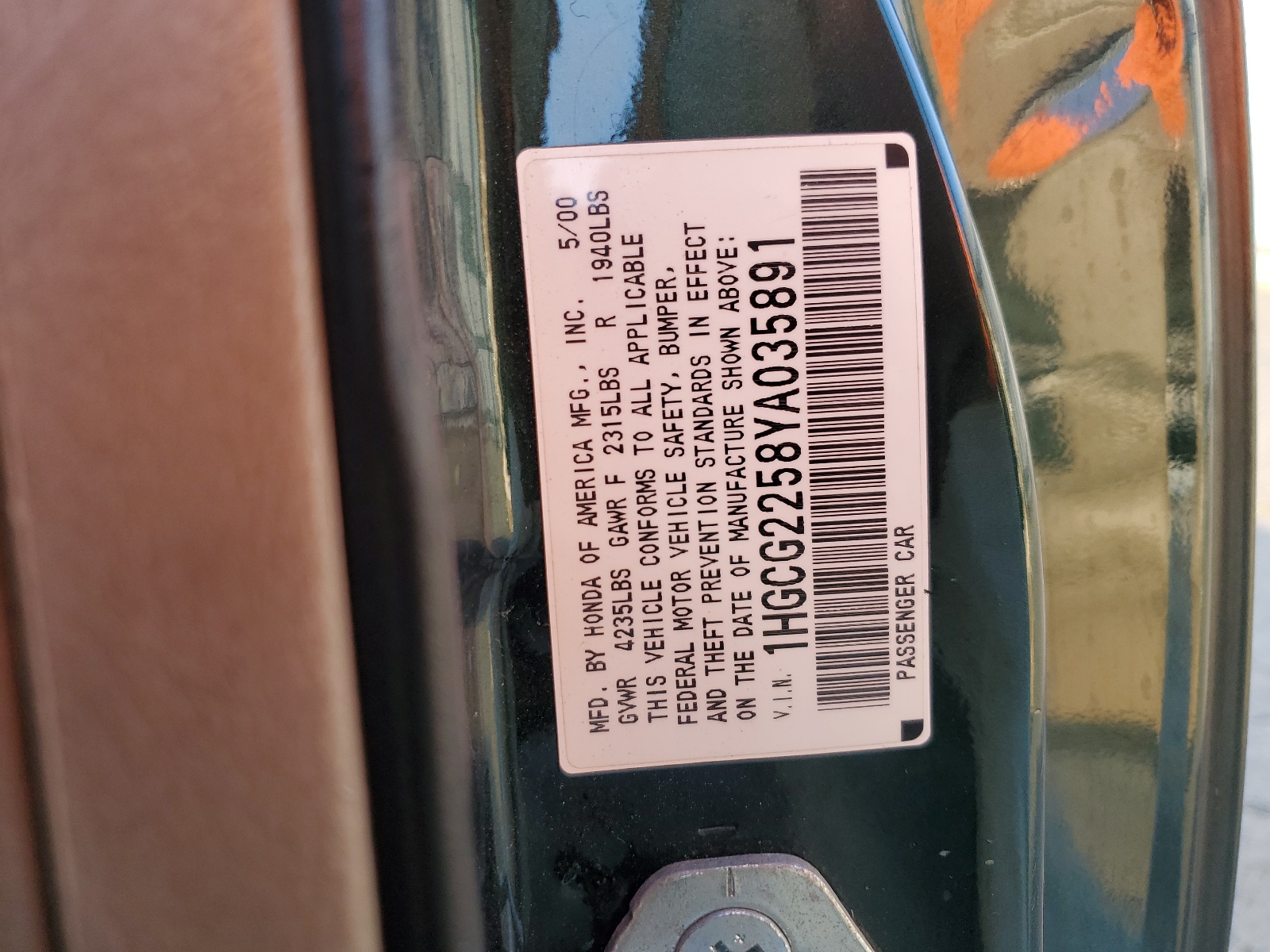 1HGCG2258YA035891 2000 Honda Accord Ex