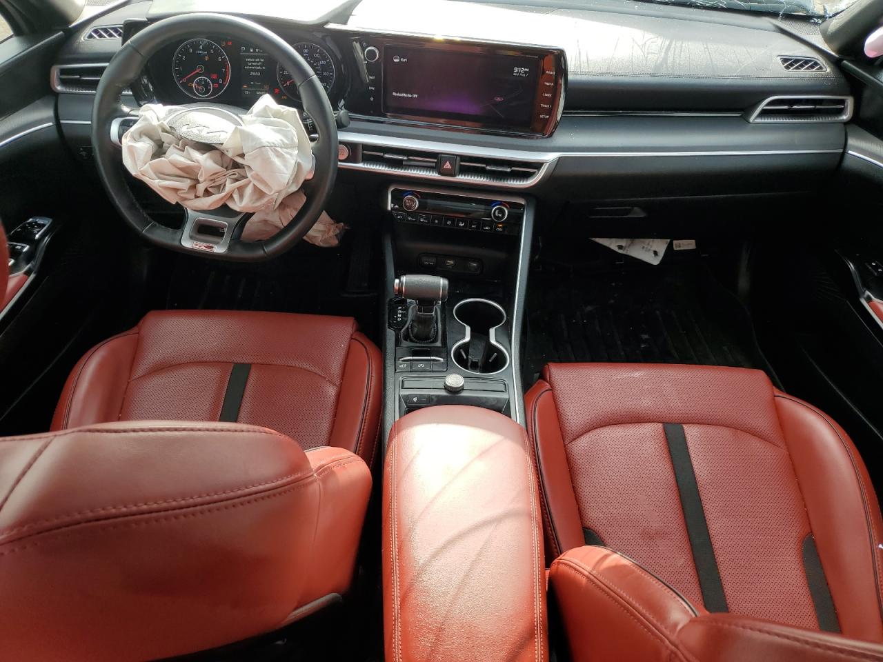 2022 Kia K5 - Image 8